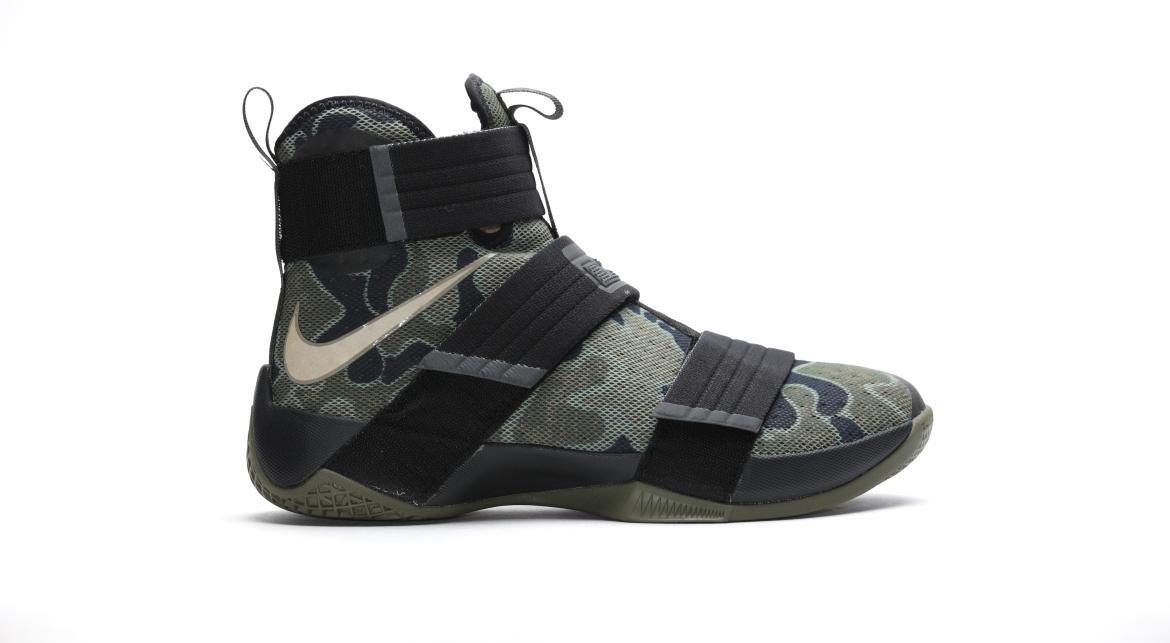 Men's lebron soldier 10 sfg basketball shoe hotsell